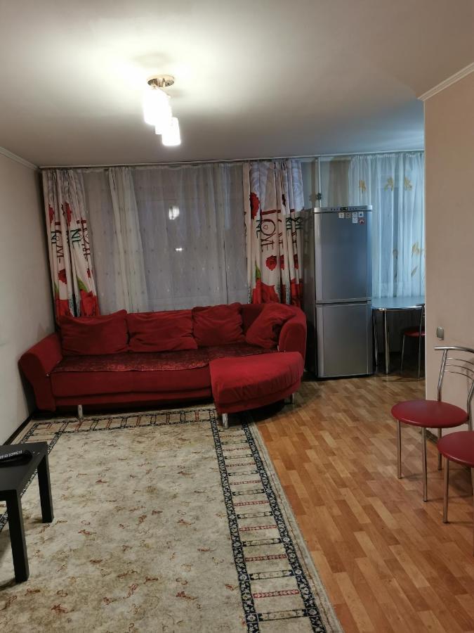 2 Комн Квартира В Центре По Пушкина Kostanay Exterior foto